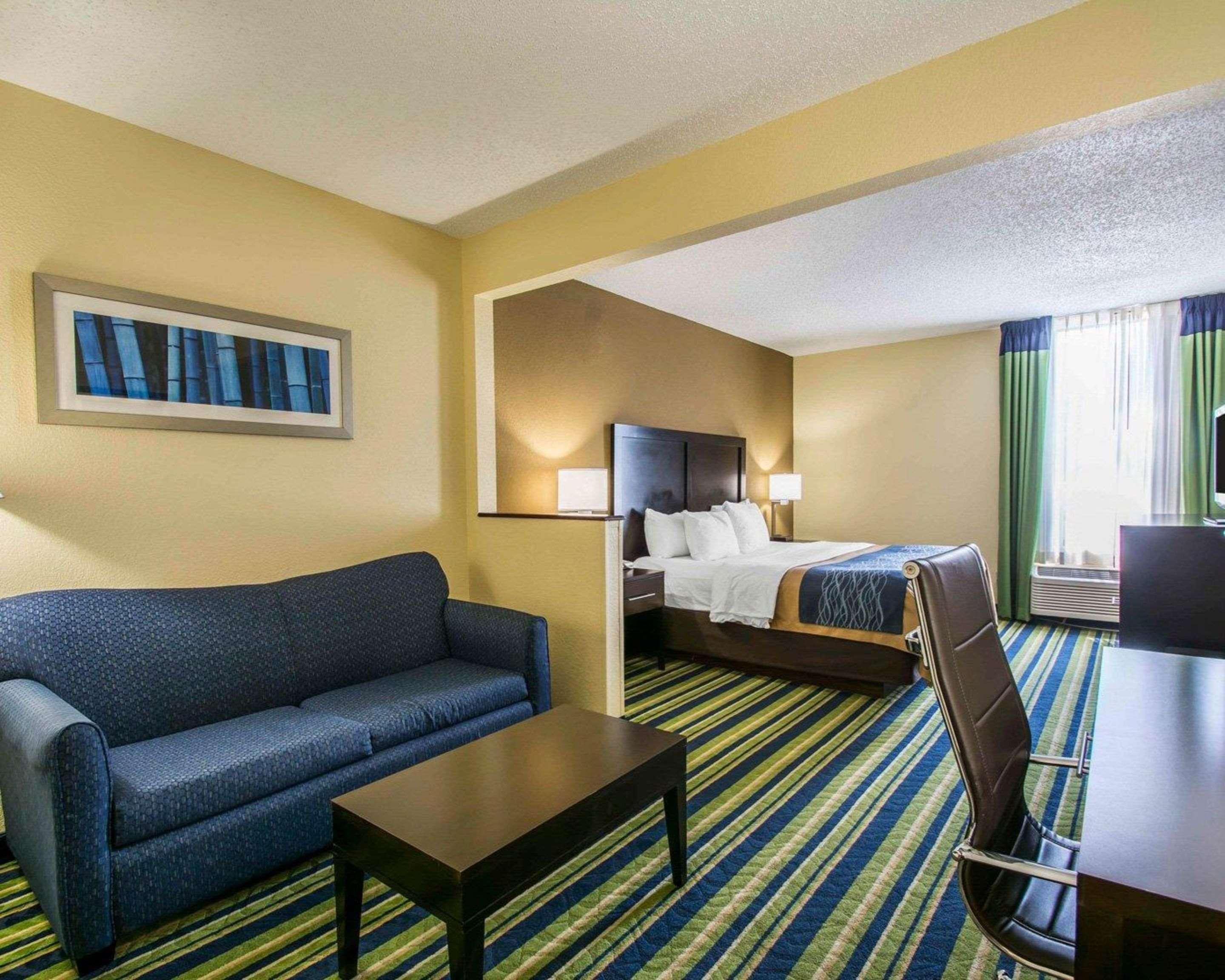 Comfort Inn & Suites Lantana - West Palm Beach South Extérieur photo