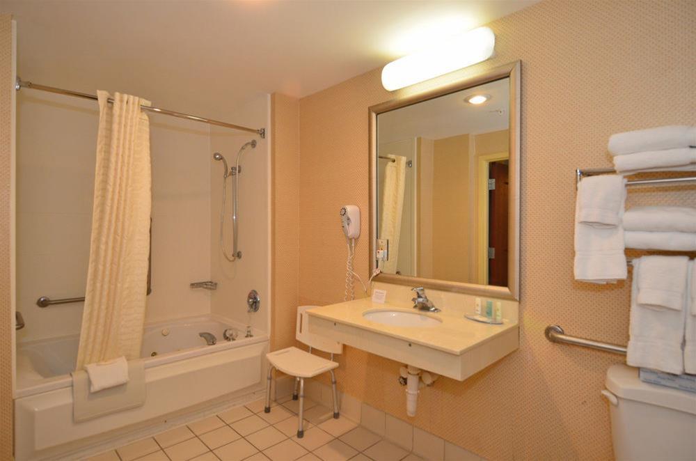 Comfort Inn & Suites Lantana - West Palm Beach South Extérieur photo
